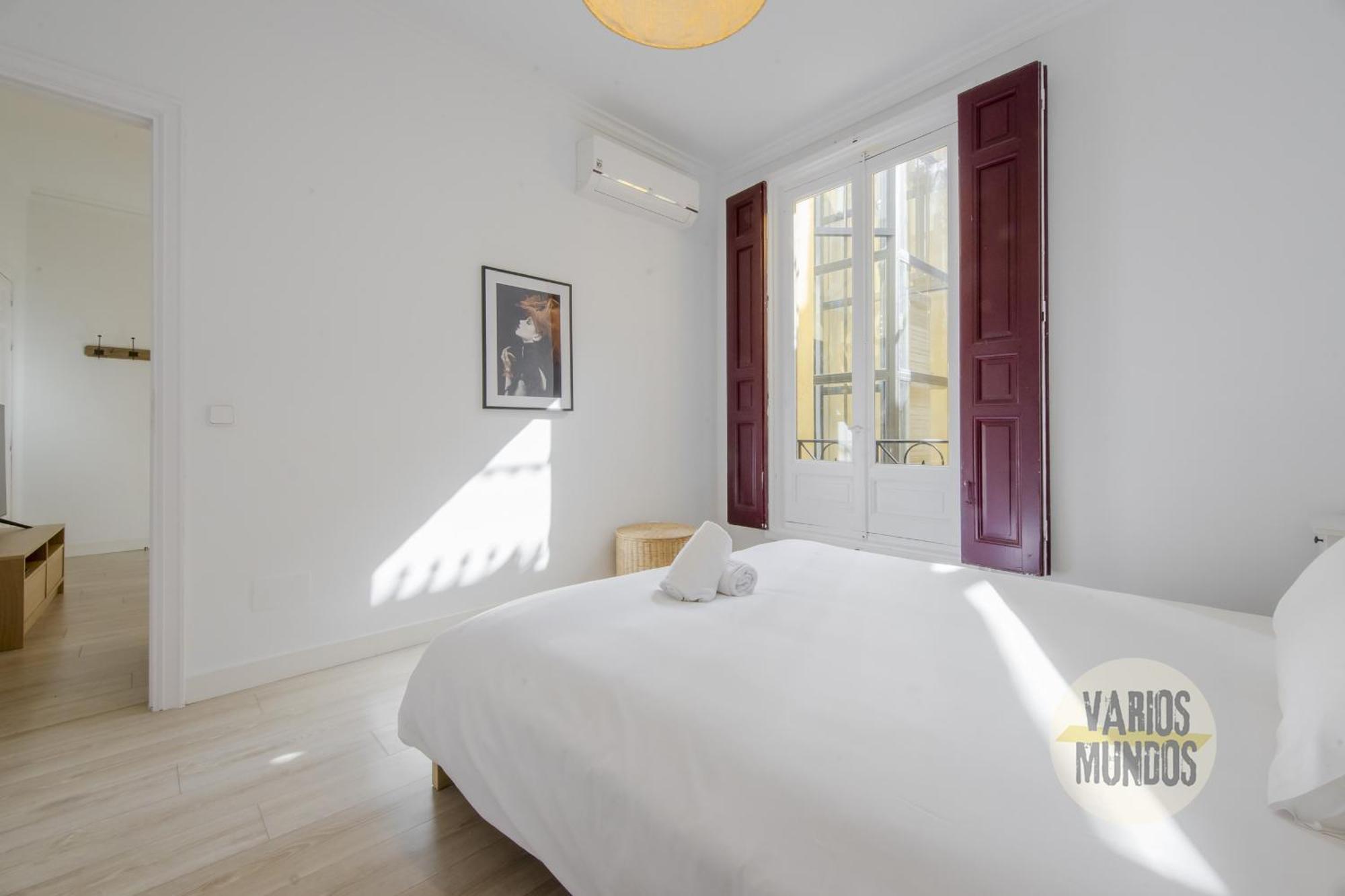 Elegant Apt Para 4Pax En Las Letras-Cortes Madrid Kültér fotó
